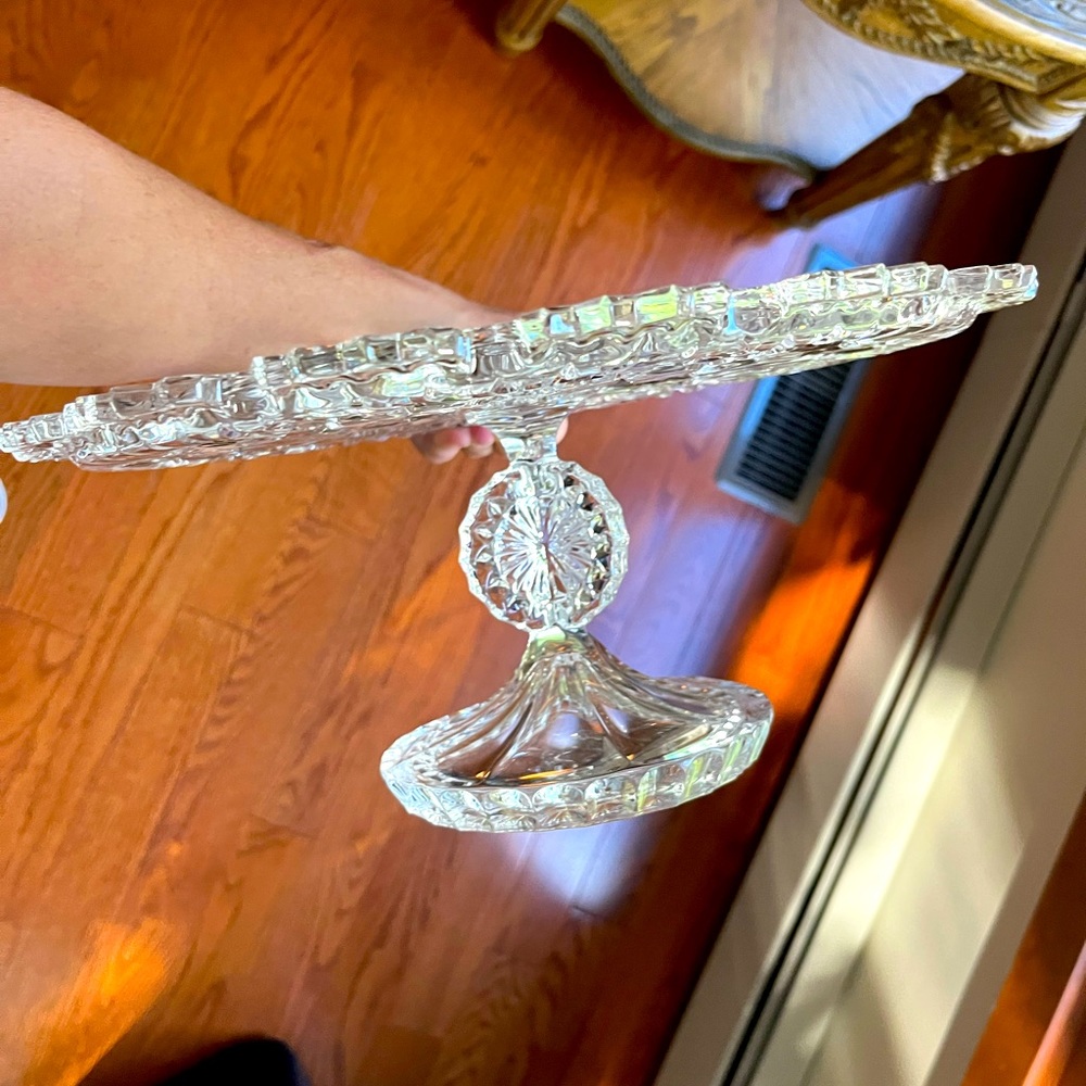 Footed Cake Plate 25 % Lead Crystal